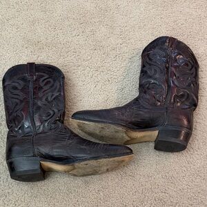 Men's Black Western Cowboy Boots with Embroidered Shaft